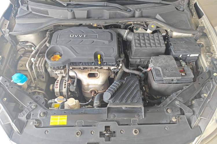 Used Roewe 360 2017 1.5L Automatic Luxury Edition Engine Bay