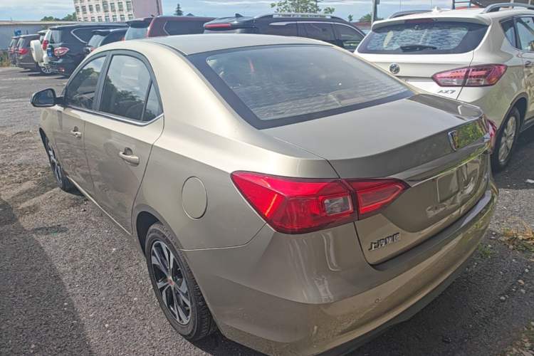 Used Roewe 360 2017 1.5L Automatic Luxury Edition Exterior 2