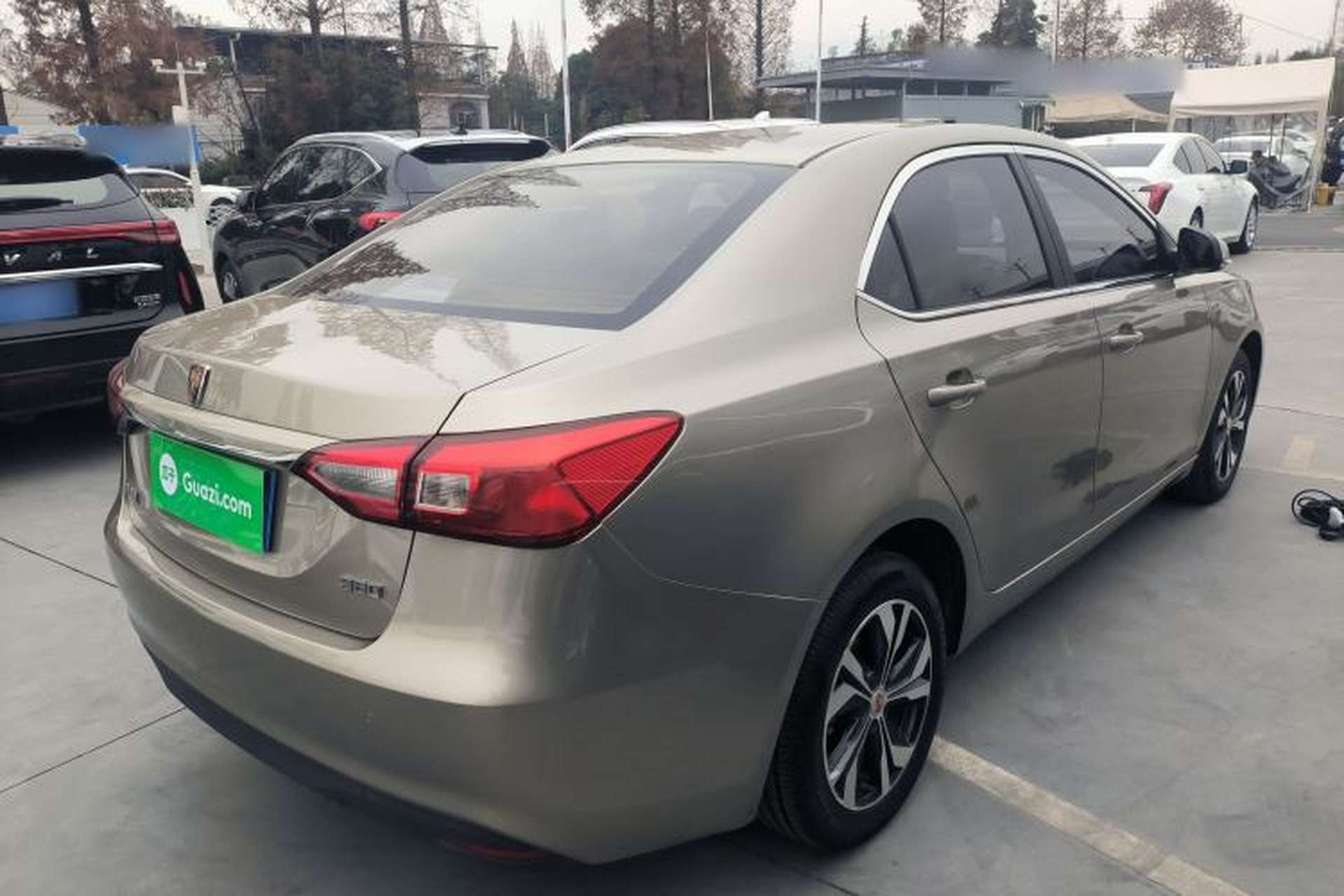 Used Roewe 360 2017 1.5L Automatic Luxury Edition Exterior 5
