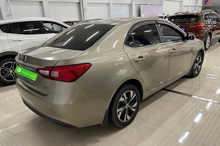 Used Roewe 360 2017 1.5L Automatic Luxury Edition Exterior 5