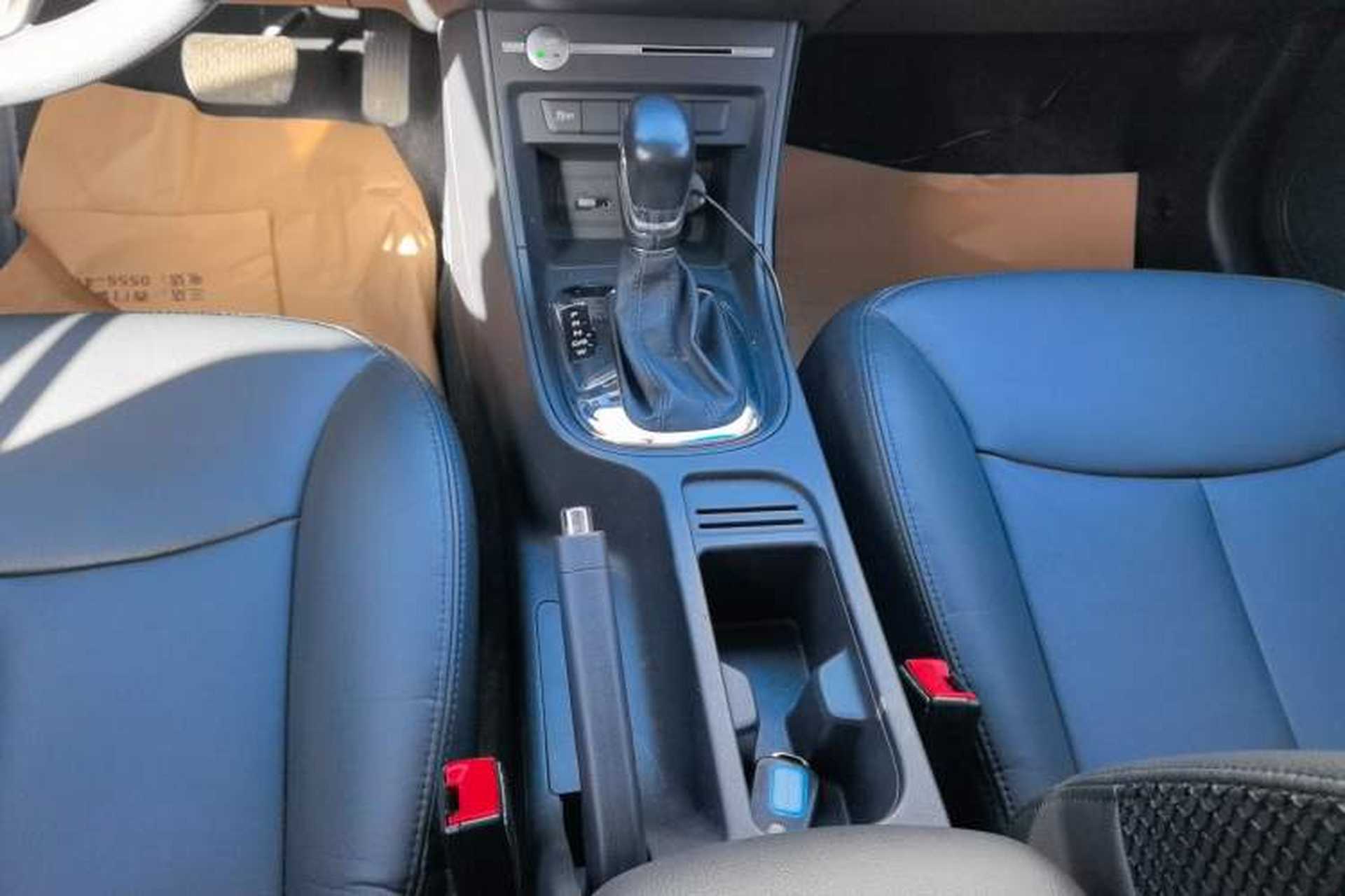 Used Roewe 360 2017 1.5L Automatic Luxury Edition Gear Lever