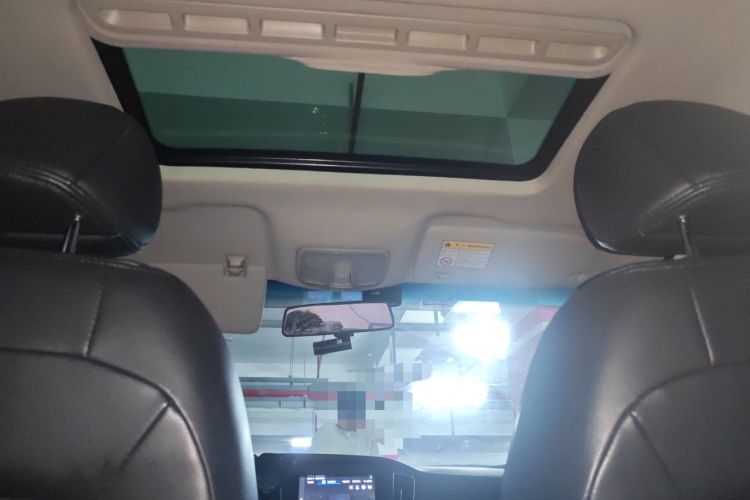 Used Roewe 360 2017 1.5L Automatic Luxury Edition Headliner