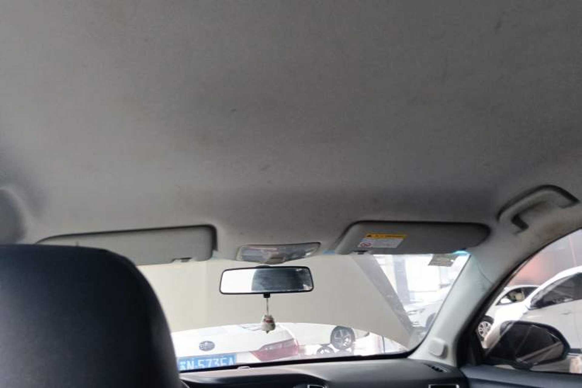 Used Roewe 360 2017 1.5L Automatic Smart Screen Version Headliner