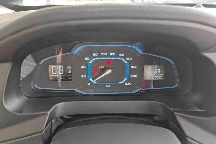 Used Roewe 360 2017 1.5L Automatic Luxury Edition Instrument Cluster