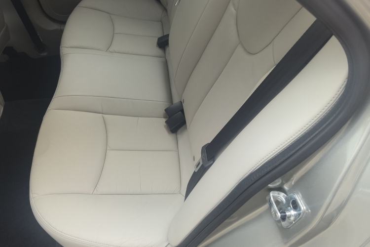 Used Roewe 360 2017 1.5L Automatic Luxury Edition Interior 1