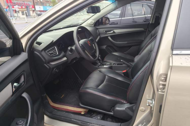 Used Roewe 360 2017 1.5L Automatic Smart Screen Version Interior 2