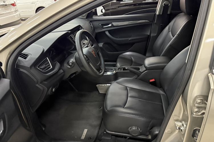 Used Roewe 360 2017 1.5L Automatic Luxury Edition Interior 8