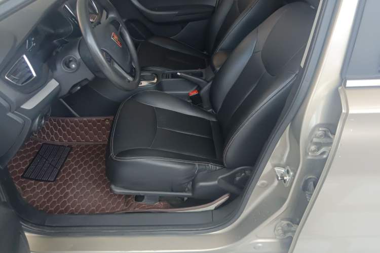 Used Roewe 360 2017 1.5L Automatic Smart Screen Version Left Front Seat