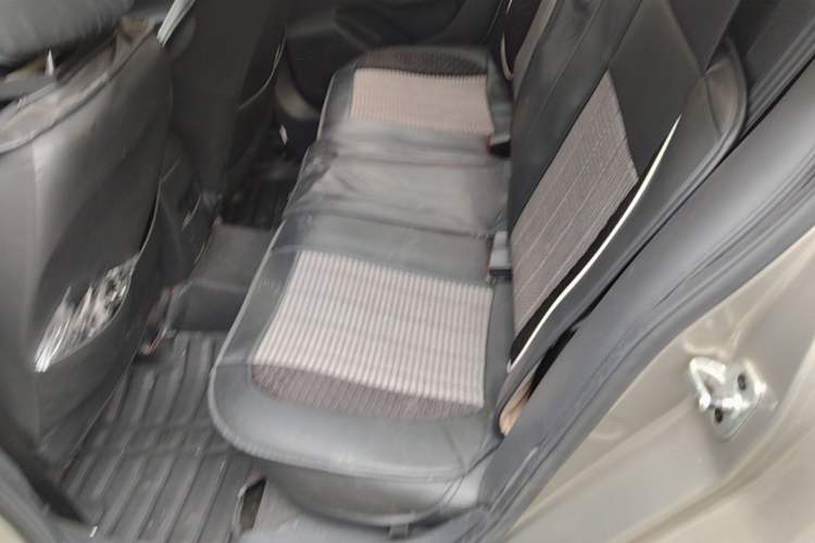 Used Roewe 360 2017 1.5L Automatic Luxury Edition Left Rear Seat