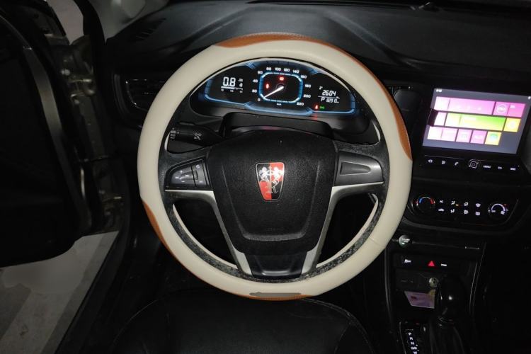 Used Roewe 360 2017 1.5L Automatic Luxury Edition Steering Wheel