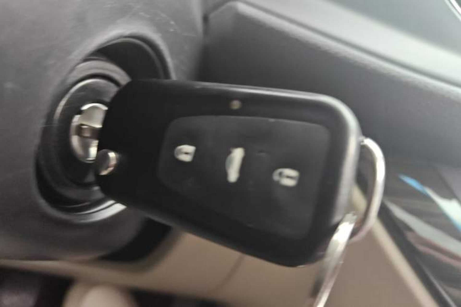 Used Roewe 360 2017 1.5L Manual Luxury Edition Vehicle Key