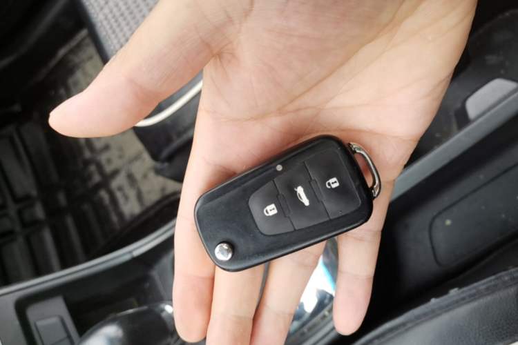 Used Roewe 360 2017 1.5L Automatic Luxury Edition Vehicle Key