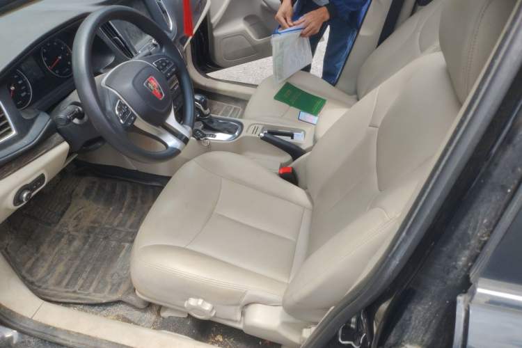 Used Roewe 360 2018 PLUS 1.5L Automatic Luxury Edition Left Front Seat