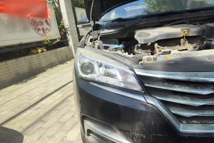 Used Roewe 360 2018 PLUS 1.5L Manual Luxury Edition Right Front Headlight