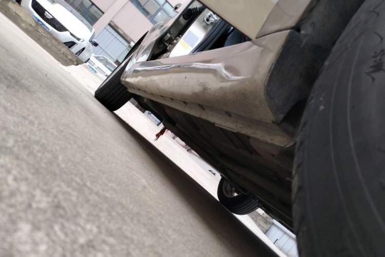 Used Roewe 360 2018 PLUS 1.5L Automatic Luxury Edition Right Side Sill