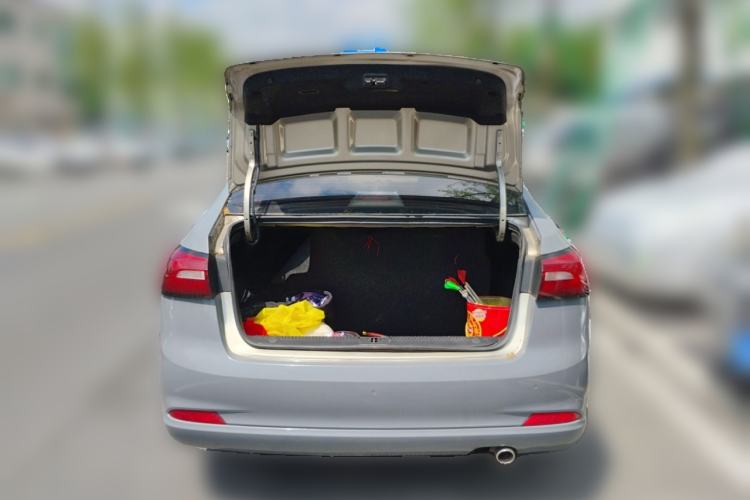 Used Roewe 360 2018 PLUS 1.5L Automatic Luxury Edition Trunk