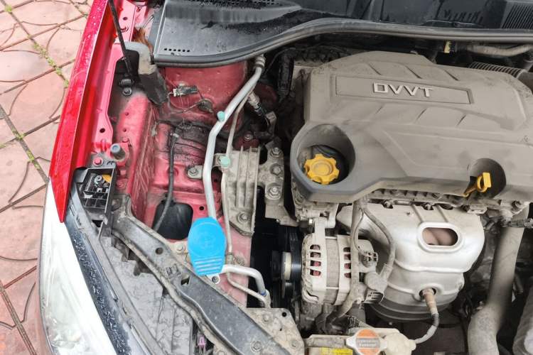 Used Roewe 360 2018 PLUS 1.5L Automatic Luxury Edition Engine Bay Right