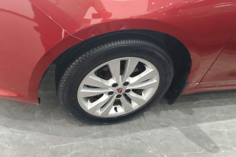 Used Roewe 360 2018 PLUS 1.5L Automatic Luxury Edition Exterior 7