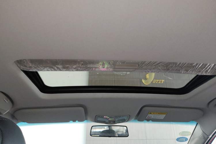 Used Roewe 360 2018 PLUS 1.5L Automatic Luxury Edition Headliner
