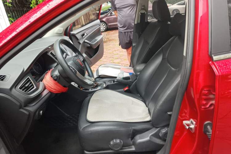 Used Roewe 360 2018 PLUS 1.5L Automatic Luxury Edition Left Front Seat