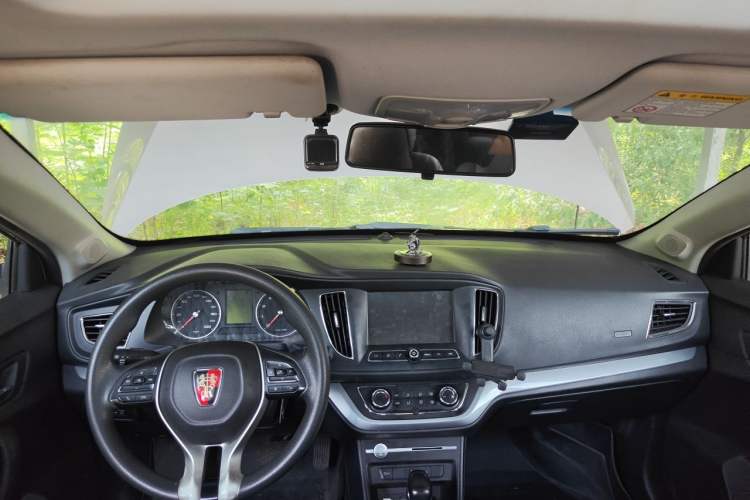 Used Roewe 360 2018 PLUS 1.5L Automatic Luxury Edition Headliner