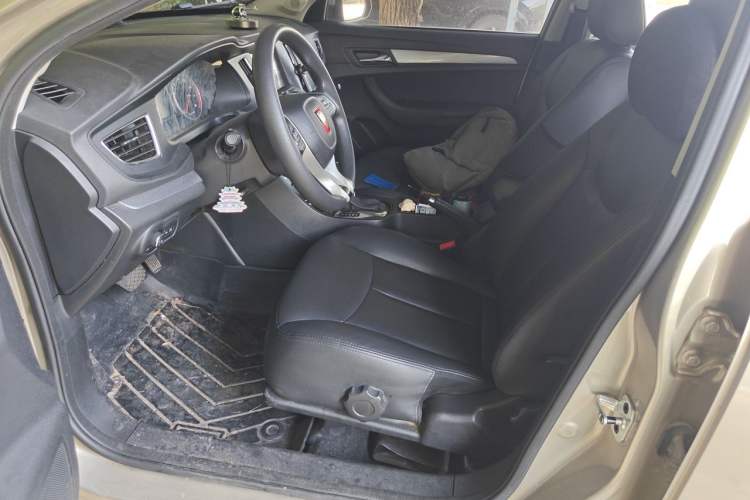 Used Roewe 360 2018 PLUS 1.5L Automatic Luxury Edition Left Front Seat