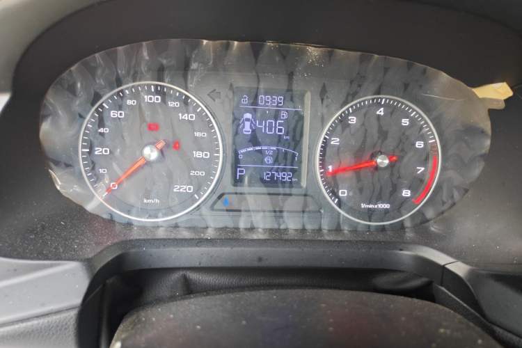 Used Roewe 360 2018 PLUS 1.5L Automatic Luxury Edition Odometer Close Up