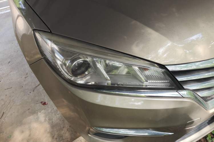Used Roewe 360 2018 PLUS 1.5L Automatic Luxury Edition Right Front Headlight