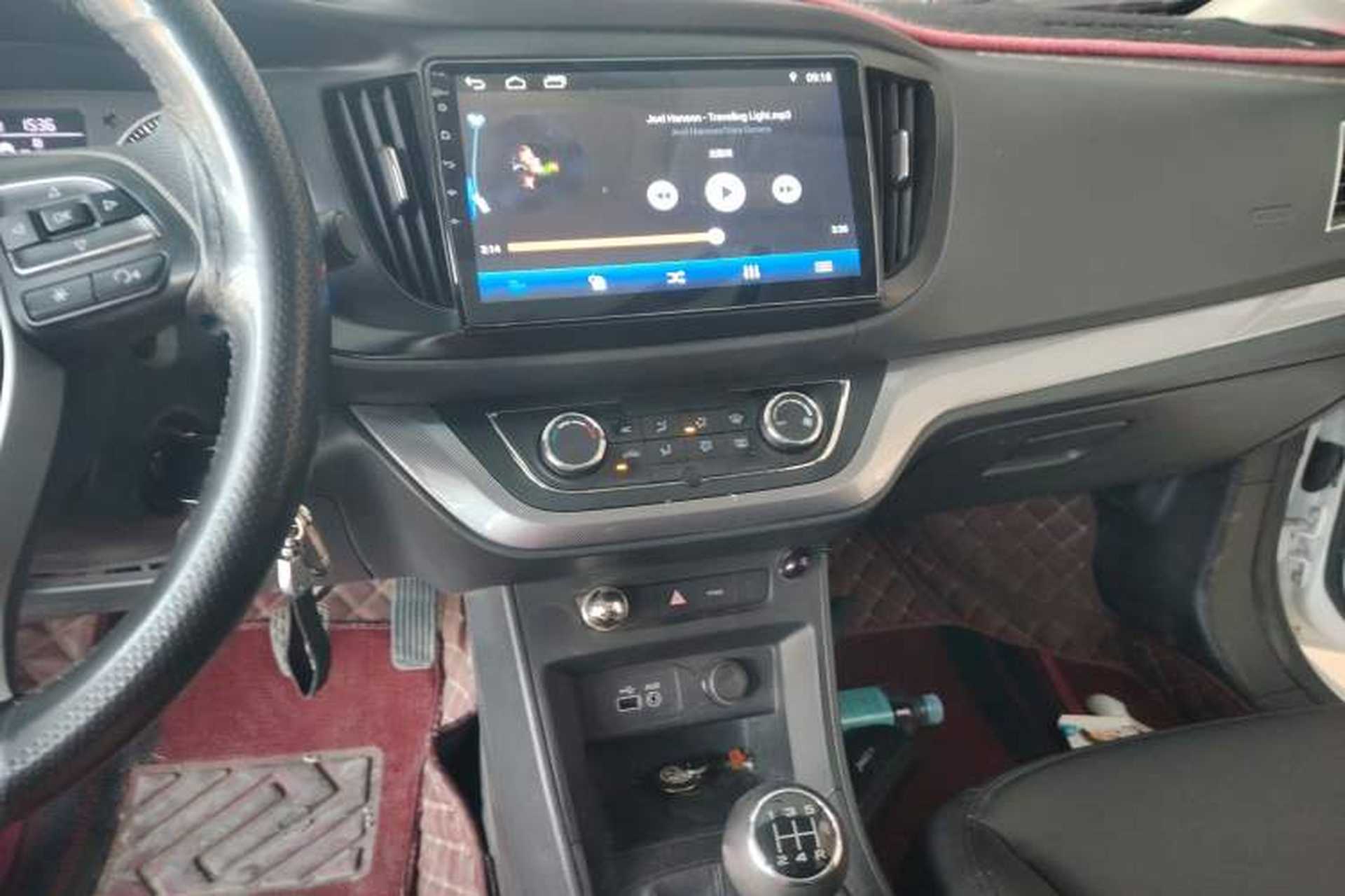 Used Roewe 360 2018 PLUS 1.5L Manual Luxury Edition Audio And AC Panel