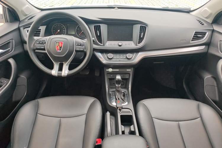 Used Roewe 360 2018 PLUS 1.5L Automatic Luxury Edition Center Console