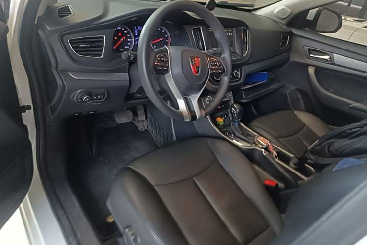 Used Roewe 360 2018 PLUS 1.5L Automatic Luxury Edition Center Console