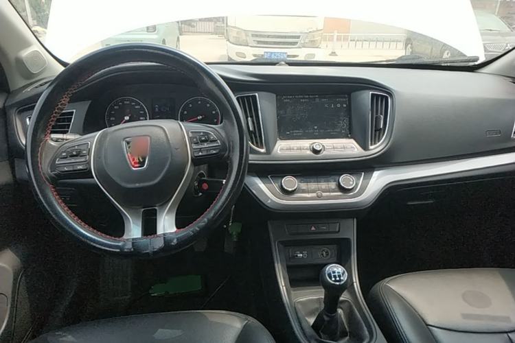 Used Roewe 360 2018 PLUS 1.5L Manual Luxury Edition Center Console