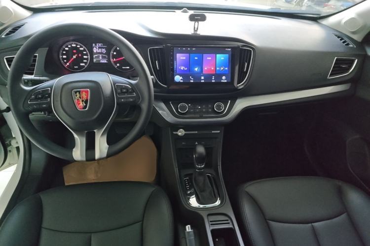 Used Roewe 360 2018 PLUS 1.5L Automatic Luxury Edition Center Console
