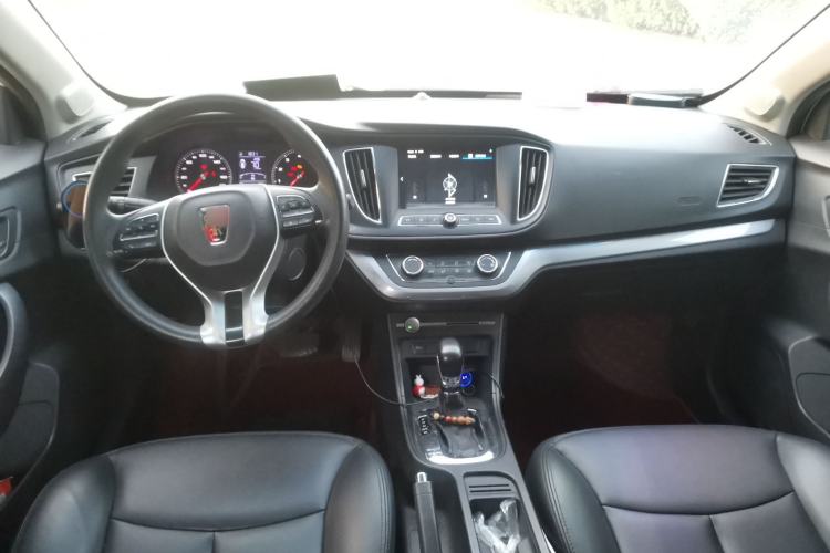 Used Roewe 360 2018 PLUS 1.5L Automatic Luxury Edition Center Console
