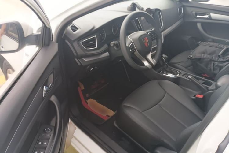 Used Roewe 360 2018 PLUS 1.5L Automatic Luxury Edition Driver Seat
