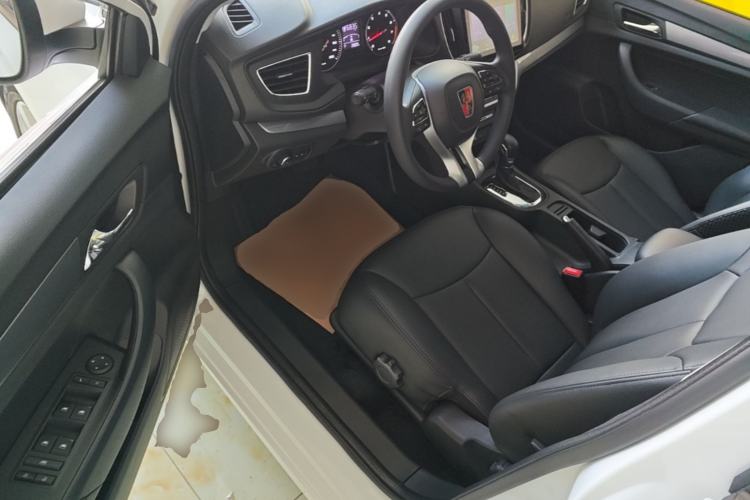 Used Roewe 360 2018 PLUS 1.5L Automatic Luxury Edition Driver Seat