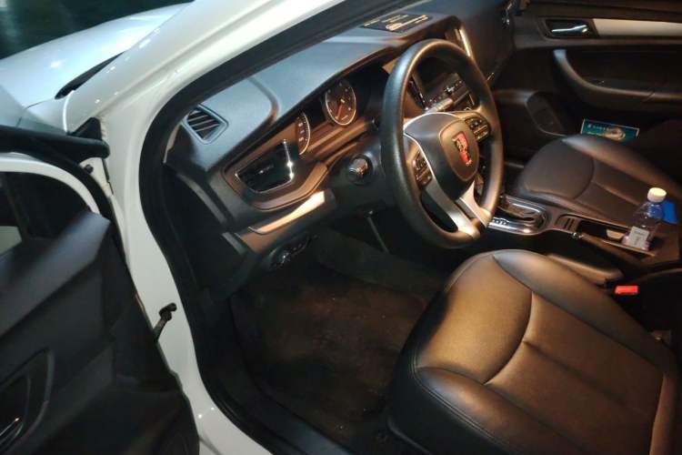 Used Roewe 360 2018 PLUS 1.5L Automatic Luxury Edition Driver Seat