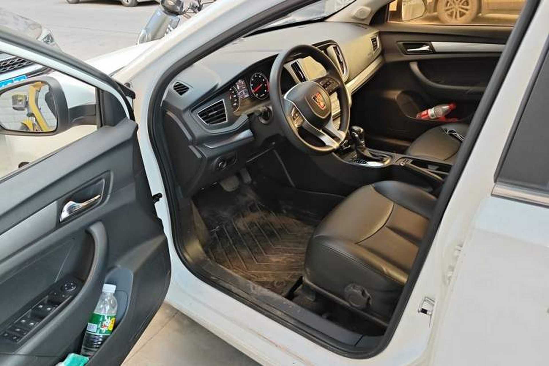 Used Roewe 360 2018 PLUS 1.5L Automatic Luxury Edition Driver Seat