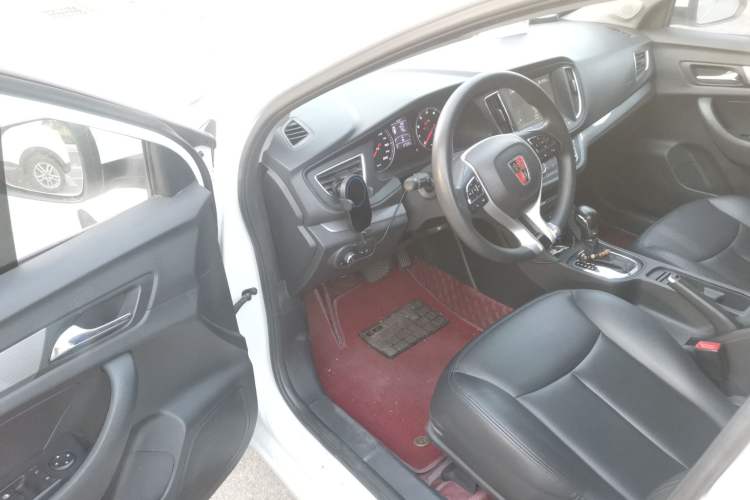 Used Roewe 360 2018 PLUS 1.5L Automatic Luxury Edition Driver Seat