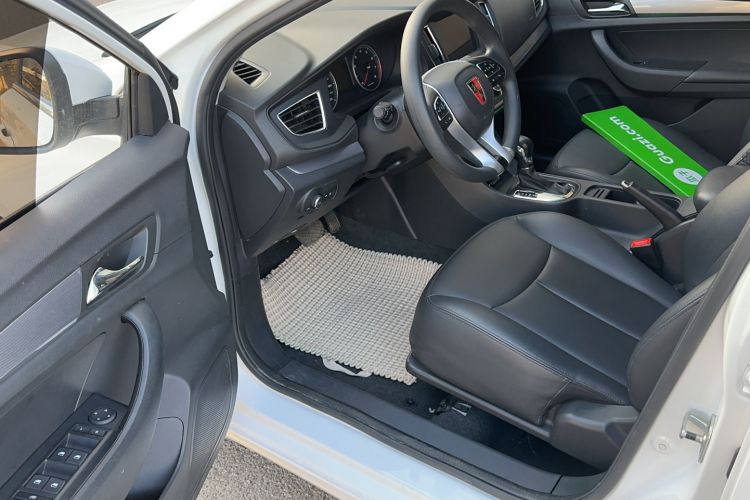 Used Roewe 360 2018 PLUS 1.5L Automatic Luxury Edition Driver Seat