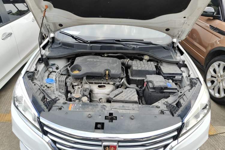 Used Roewe 360 2018 PLUS 1.5L Automatic Luxury Edition Engine Bay