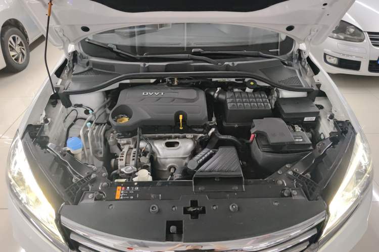 Used Roewe 360 2018 PLUS 1.5L Manual Luxury Edition Engine Bay