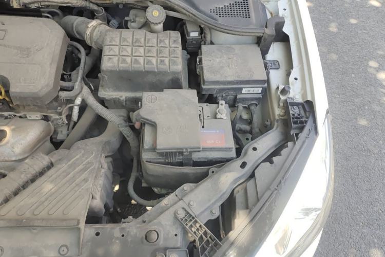 Used Roewe 360 2018 PLUS 1.5L Automatic Luxury Edition Engine Bay Left