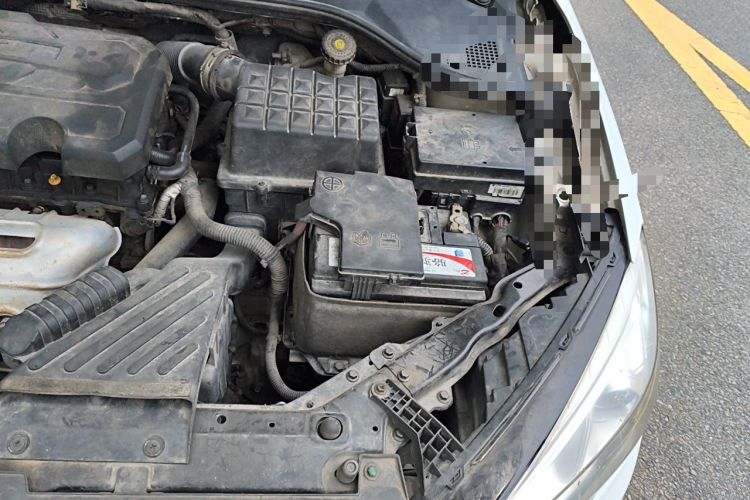 Used Roewe 360 2018 PLUS 1.5L Automatic Luxury Edition Engine Bay Left