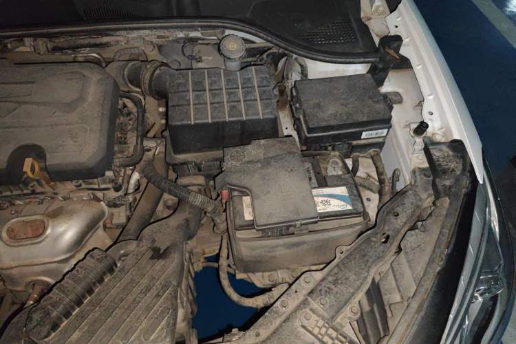 Used Roewe 360 2018 PLUS 1.5L Manual Luxury Edition Engine Bay Left
