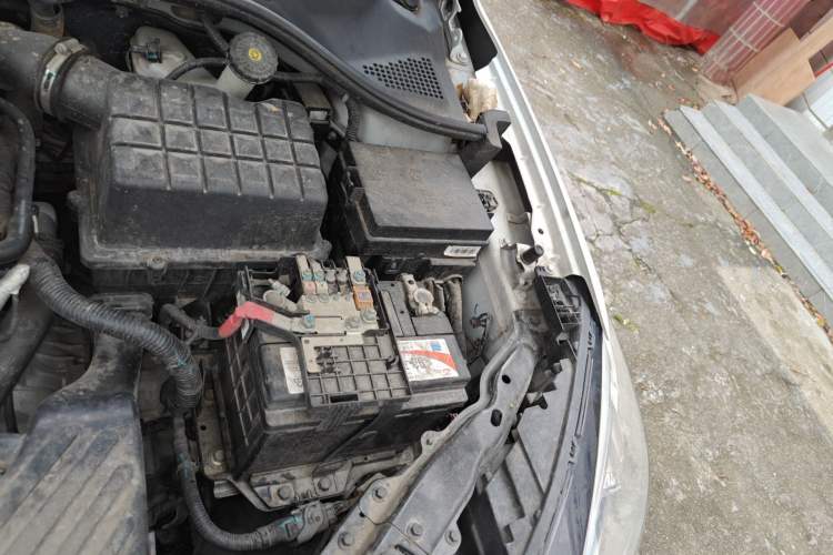 Used Roewe 360 2018 PLUS 1.5L Automatic Luxury Edition Engine Bay Left