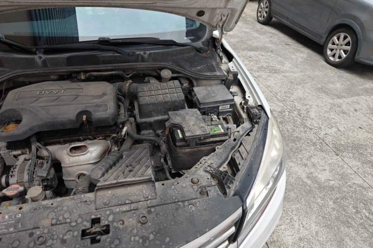 Used Roewe 360 2018 PLUS 1.5L Automatic Luxury Edition Engine Bay Left