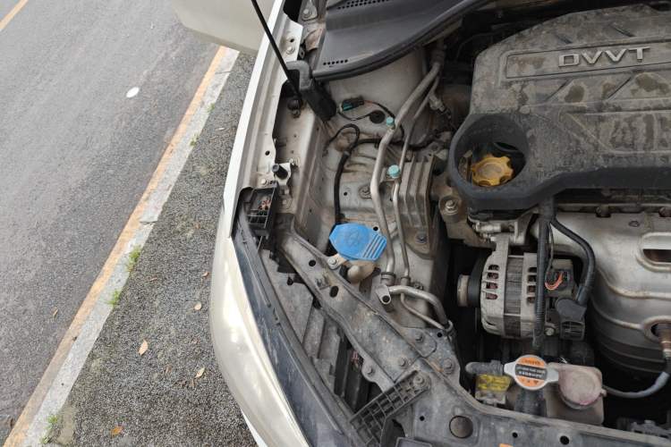 Used Roewe 360 2018 PLUS 1.5L Automatic Luxury Edition Engine Bay Right