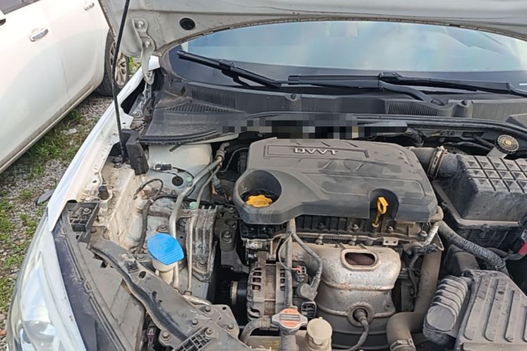 Used Roewe 360 2018 PLUS 1.5L Manual Luxury Edition Engine Bay Right