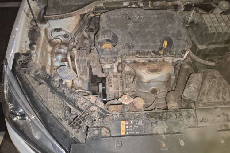 Used Roewe 360 2018 PLUS 1.5L Automatic Luxury Edition Engine Bay Right